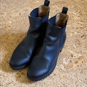 Vegan black Chelsea Boots